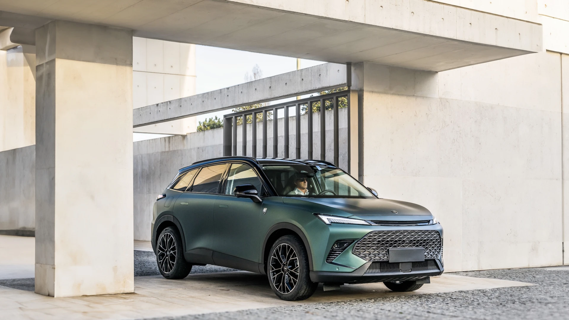 CA Auto Bank e DR Automobiles:  la banca finanzierà anche i brand Tiger e Birba